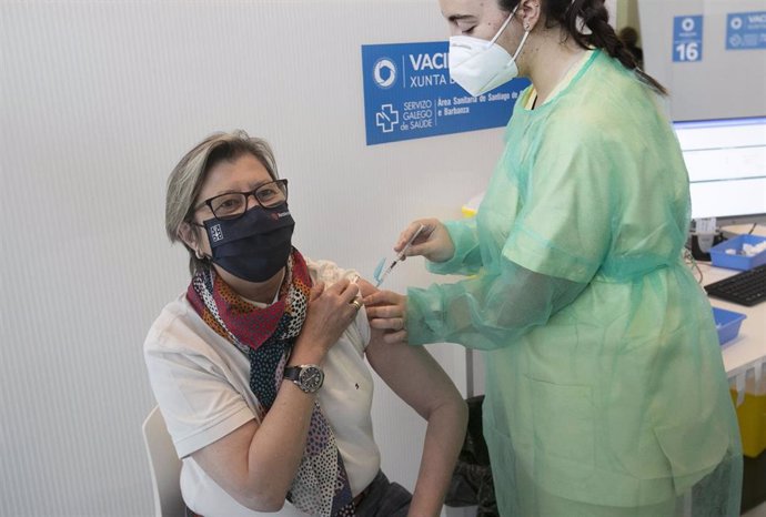 A conselleira do Mar, Rosa Quintana, recibirá a primeira dose da vacina contra a covid-19.
