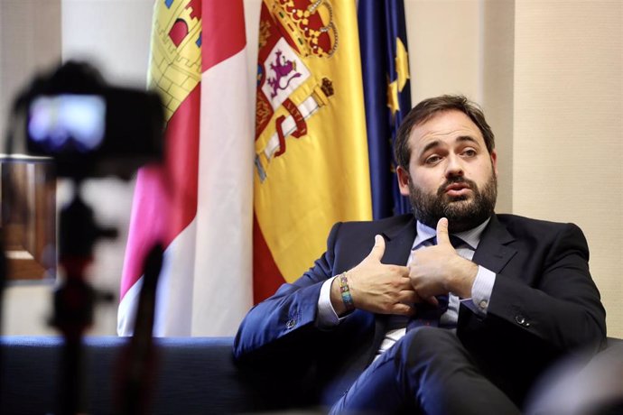 El presidente del PP de Castilla-La Mancha, Paco Núñez, en entreviista con Europa Press