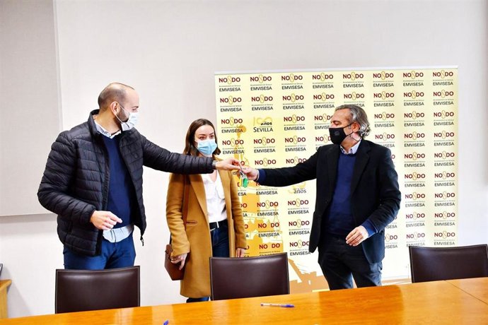 Entrega de llaves en Emvisesa