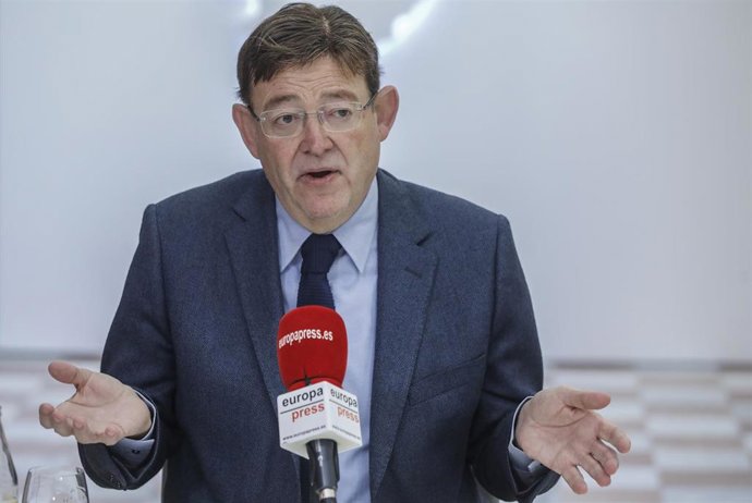 Archivo - El president de la Generalitat Valenciana, Ximo Puig