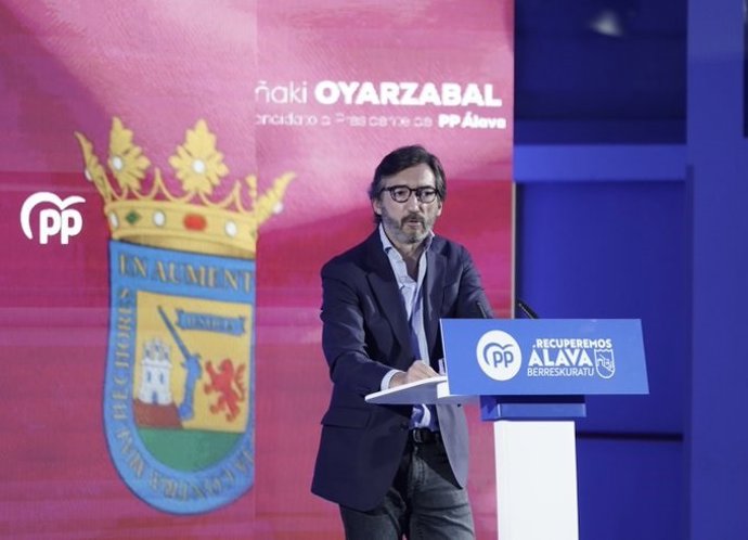 El 15 Congreso del PP de Álava ha reelegido este sábado en Vitoria a Iñaki Oyarzabal como presidente de los populares alaveses
