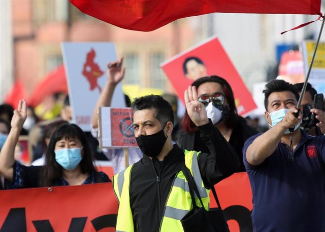 Protestas contra el golpe de Estado en Birmania 