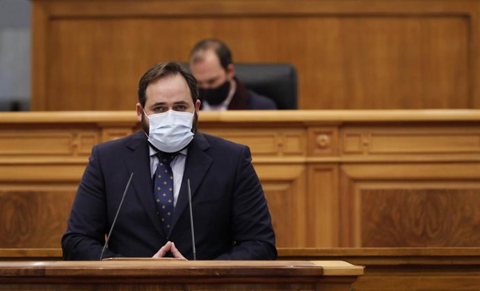 Archivo - El presidente del PP de C-LM, Paco Núñez, en su comparecencia ante el pleno de las Cortes. Imagen de archivo.