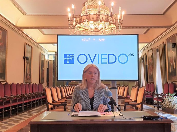 Archivo - La portavoz de Vox en el Ayuntamiento de Oviedo, Cristina Coto