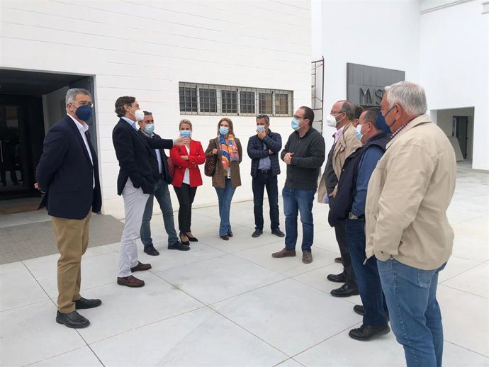 Rafael Hernando y Luis Rogelio Rodríguez, en Olula del Río