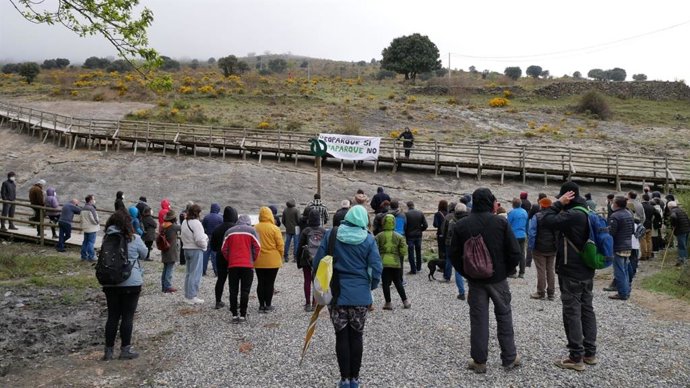 Acción contra los proyectos eólicos en el Alto Cicados