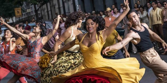 5. Steven Spielberg resucita la magia y emoción del musical en el tráiler de West Side Story