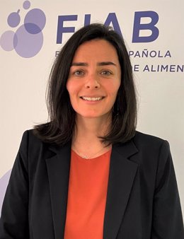 Karina Pereira Bernal, directora de finanzas, estudios económicos y talento de FIAB