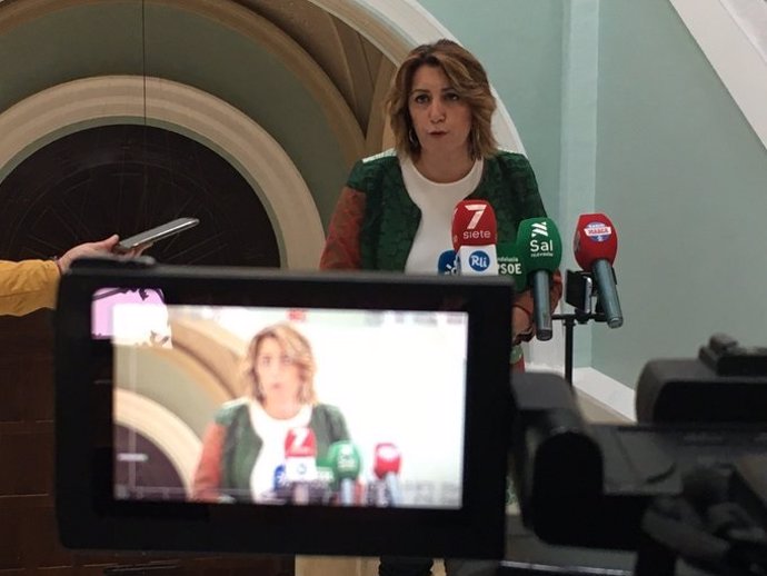 La secretaria general del PSOE de Andalucía, Susana Díaz, este lunes en San Fernando (Cádiz).