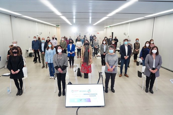 Euskadi impulsa un pacto social y ciudadano por la igualdad y contra la violencia machista