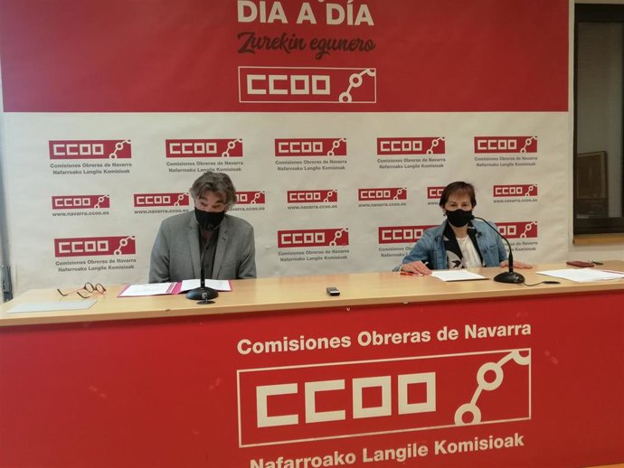 Chechu Rodríguez y Carmen Sesma, de CCOO de Navarra