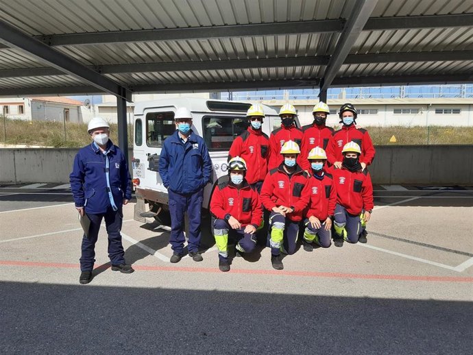 Archivo - Formación de Endesa a bomberos de Menorca