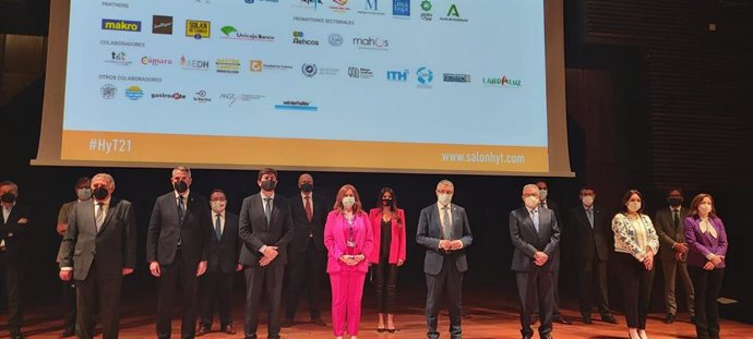 Salado, en la inauguración de H&T, insiste en la necesidad de que el sector turístico sea declarado sector estratégico