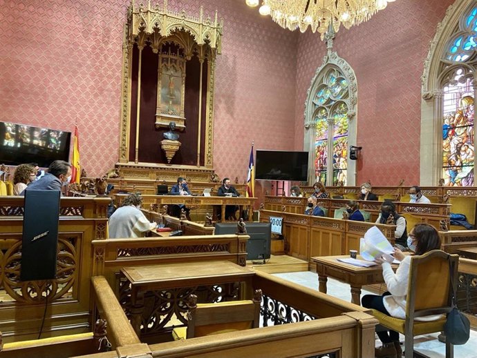 Reunión del Consejo Rector del IMAS.