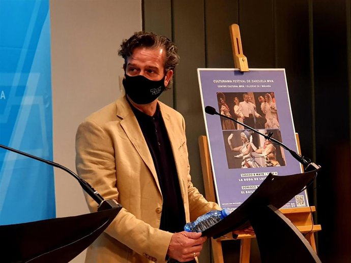 El diputado provincial de Cultura, Víctor González