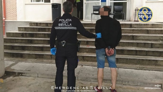 Detención de la Policía Local