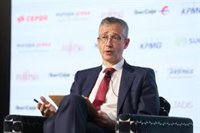 De Cos subraya que todavía es "pronto" para dar por concluida la crisis derivada del Covid-19