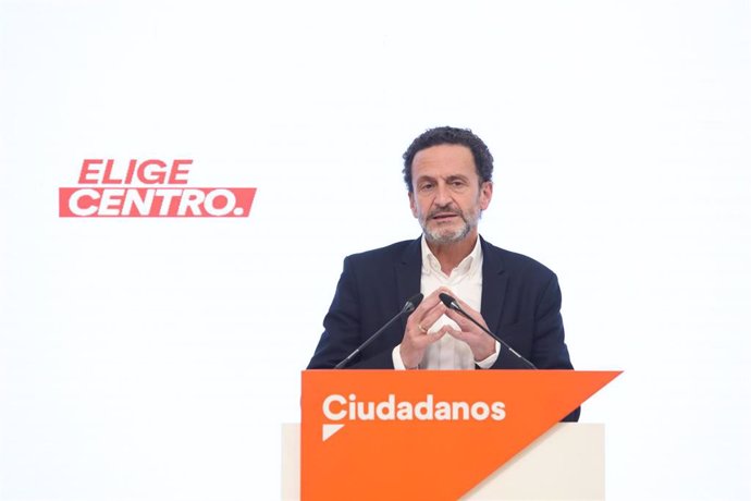 El candidato de Ciudadanos (Cs) a la presidencia de la Comunidad de Madrid, Edmundo Bal, durante una rueda de prensa, a 26 de abril de 2021, en Madrid, (España)