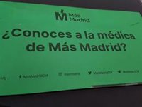 Mónica García se presenta en la propaganda electoral como médica y madre centrada "en lo que de verdad importa"