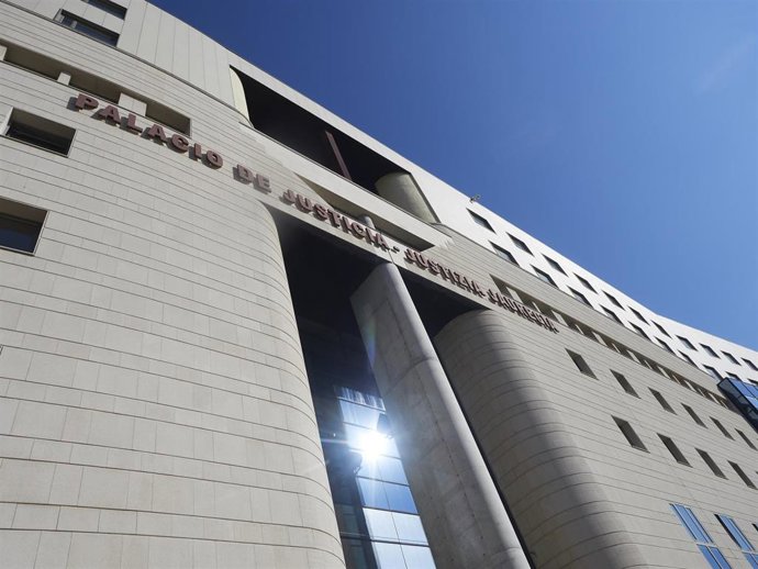 El Palacio de Justicia de Pamplona, a 21 de abril de 2021, en Pamplona, Navarra (España).