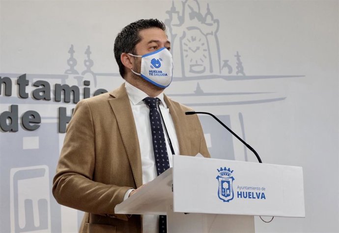 El portavoz del equipo de gobierno en el Ayuntamiento de Huelva, Francisco Baluffo.