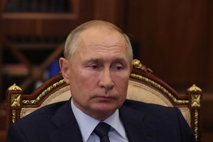 Archivo - 16 September 2020, Russia, Moscow: Russian President Vladimir Putinmeets with Alexey Miller, Chairman of the Management Board of PJSC Gazprom. Photo: -/Kremlin/dpa - ATTENTION: editorial use only and only if the credit mentioned above is refe