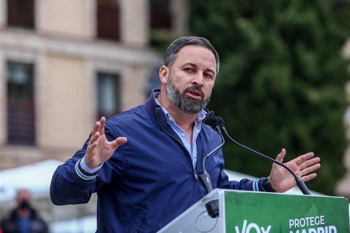 El presidente de Vox, Santiago Abascal imterviene en un acto del partido