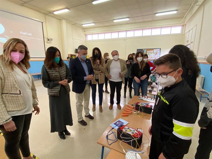 Visita al colegio Cándido Nogales.