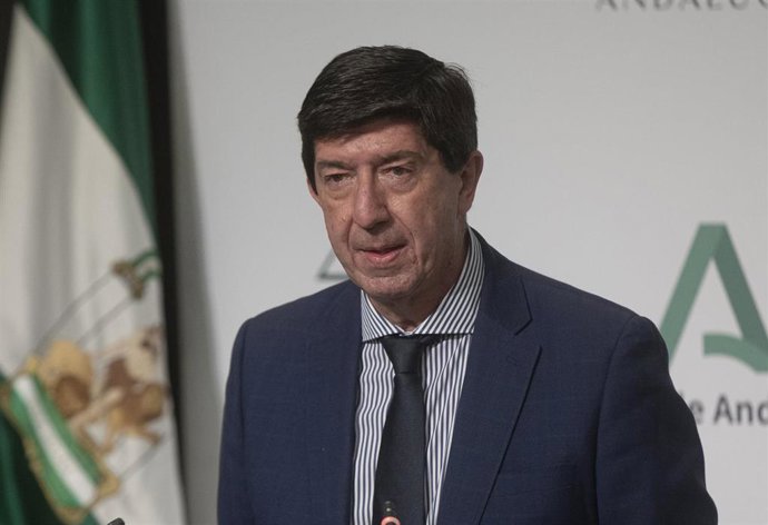 El vicepresidente de la Junta de Andalucía, Juan Marín durante la rueda de prensa tras la reunión semanal del Consejo de Gobierno de la Junta de Andalucía. En Sevilla (Andalucía, España), a 27 de abril de 2021.