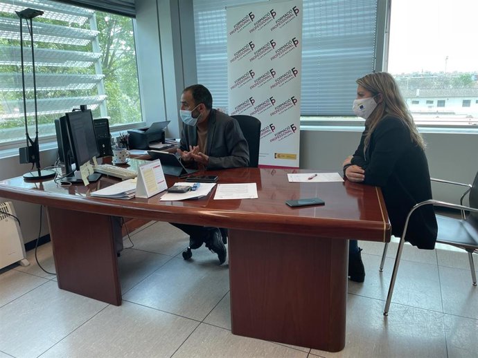 El director general de Formación Profesional y Enseñanzas Artísticas Superiores, Antoni Baos, reunido telemáticamente con la Mesa Sectorial.