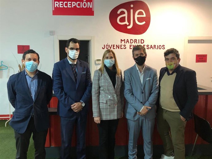 La vicesecretaria de Organización del PP, Ana Beltran, mantiene un encuentro con la Asociación de Jóvenes Empresarios de Madrid (AJE). En Madrid, a 27 de abril de 2021.
