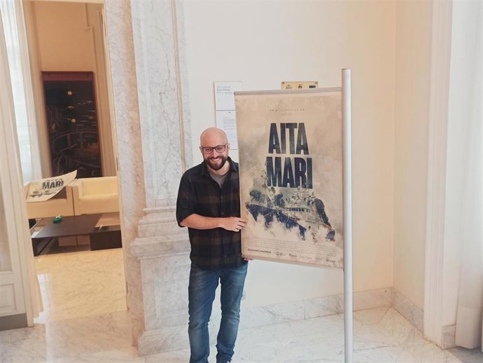 Javi Julio director del documental Aita Mari.
