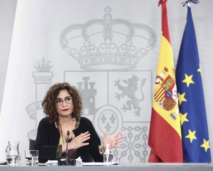 La ministra de Hacienda, María Jesús Montero, en una rueda de prensa del Consejo de Ministros