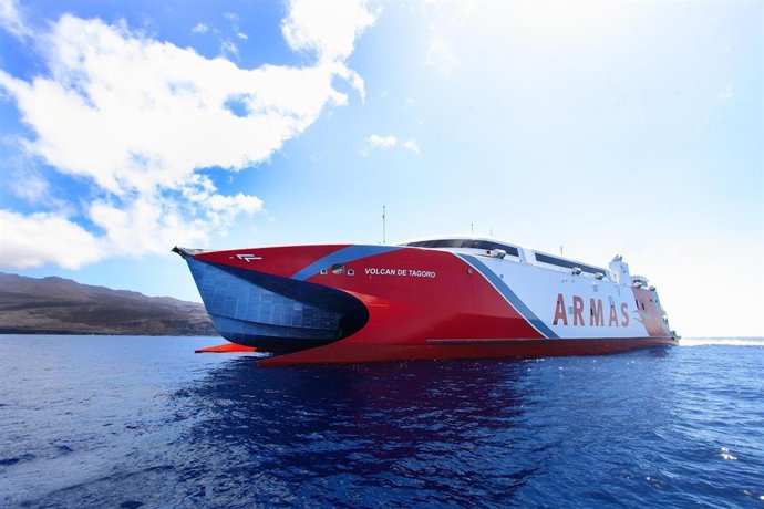 Archivo - Embarcación de Naviera Armas Transmediterránea.