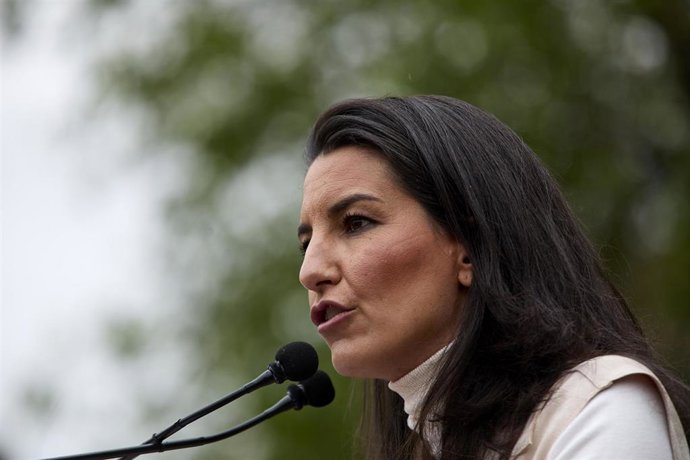 La candidata de Vox a la Presidencia de la Comunidad de Madrid, Rocío Monasterio, durante un acto electoral, a 25 de abril de 2021, en Alcalá de Henares, Madrid (España). 