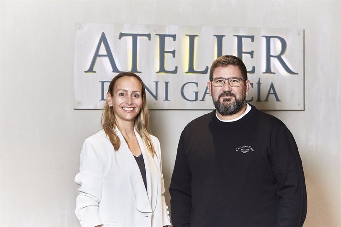 El chef Dani García y Sandra Manresa, consejera delegada de La Gran Familia Mediterránea