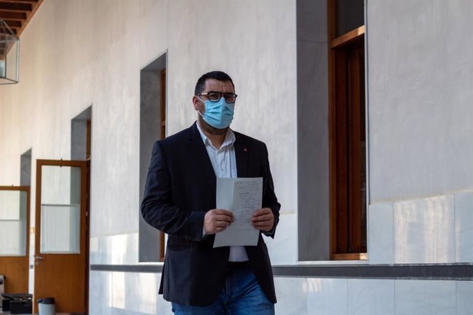 El portavoz adjunto de Adelante Andalucía en el Parlamento, Guzmán Ahumada, en una foto de archivo.