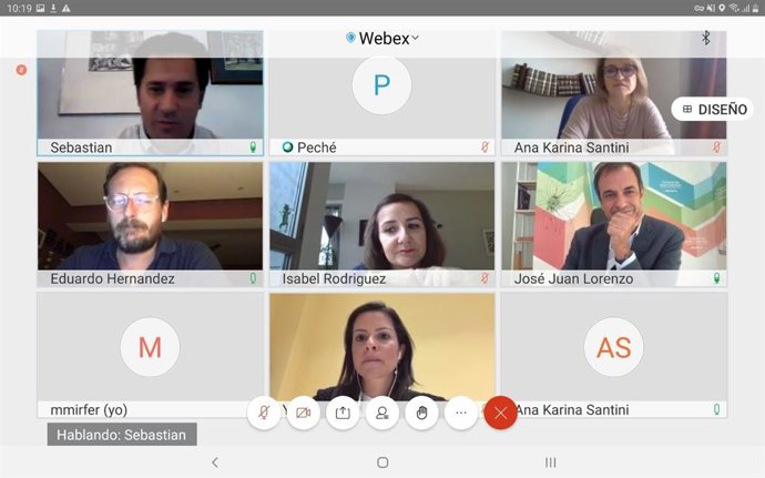 Yaiza Castilla se reúne con Royal Caribbean que confirma su intención de retomar operaciones a Canarias desde UK