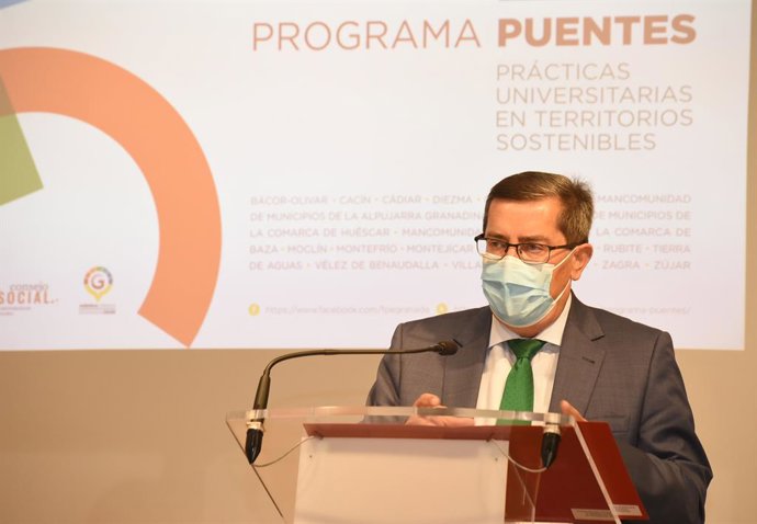José Entrena presenta el proyecto 'Puentes' de desarrollo sostenible