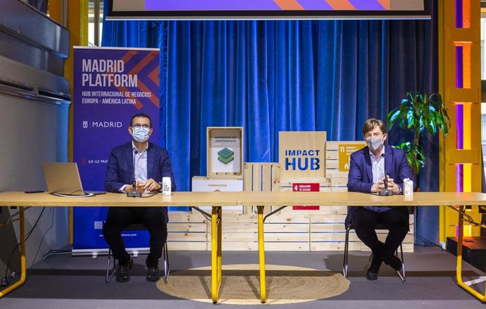 Archivo - Carlos Morales, Director General de Madrid Platform, y José Luis Moreno, Director General de Economía del Ayuntamiento de Madrid