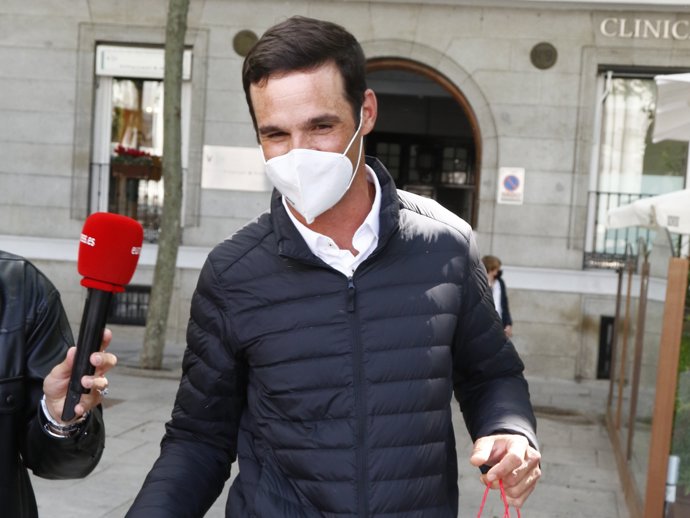 JOSÉ BONO NO CONFIRMA SU RUPTURA CON AITOR GÓMEZ