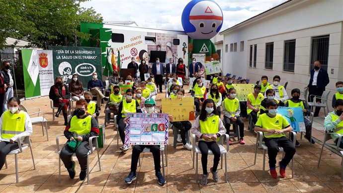 Campaña 'Aprende a crecer con seguridad'