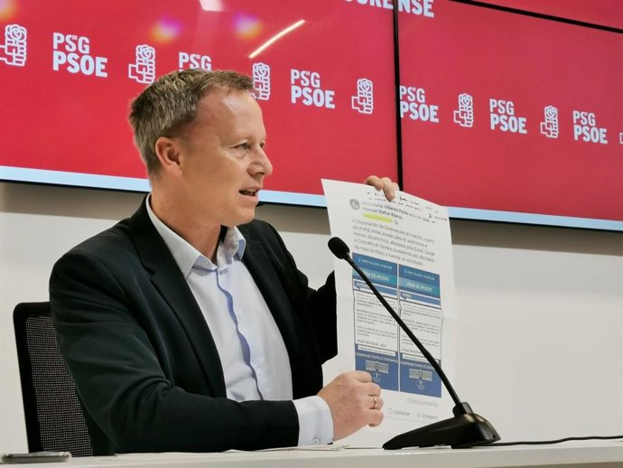 Archivo - El portavoz del PSOE de Ourense, Rafael Rodríguez Villarino