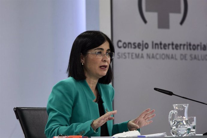 La ministra de Sanidad, Carolina Darias durante una rueda de prensa posterior al Consejo Interterritorial del Sistema Nacional de Salud en la Secretaría de Estado de Comunicación del Complejo de la Moncloa, a 28 de abril de 2021, en Madrid (España). Dur