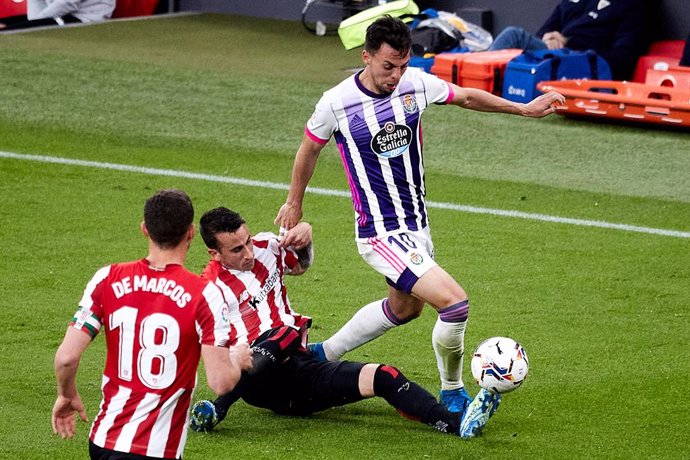 Oscar Plano of Real Valladolid during the spanish league, LaLiga, football match played between Athletic Club v Real Valladolid at San Mames Stadium on April 28, 2021 in Bilbao, Spain.