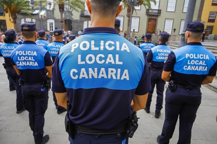 Archivo - Agentes de la Policía Local de Las Palmas de Gran Canaria