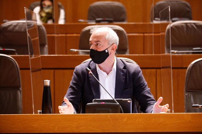 Archivo - Foto de archivo del diputado del PP en las Cortes de Aragón, Javier Campoy.