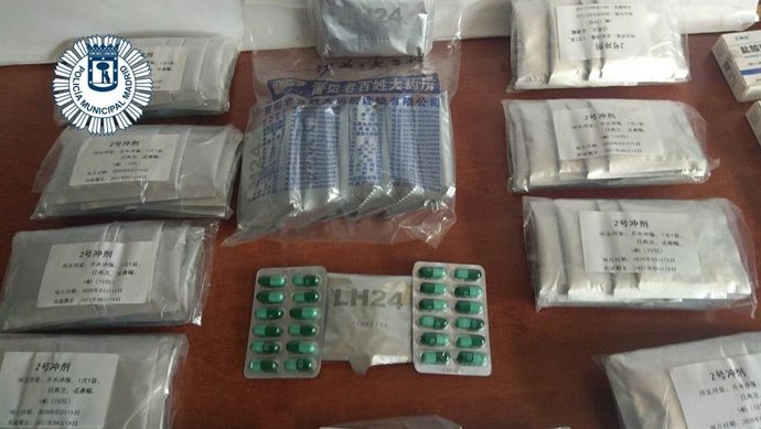 Hallan un consultorio clandestino en el madrileño distrito de Usera que se anunciaba como clínica contra el cáncer y la esterilidad