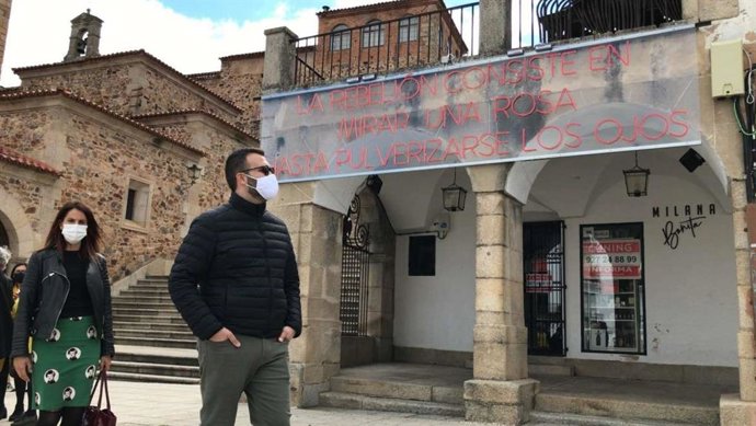 El arte contemporáneo inunda las calles de Cáceres para acercarlo a la ciudadanía y "despertar conciencias"