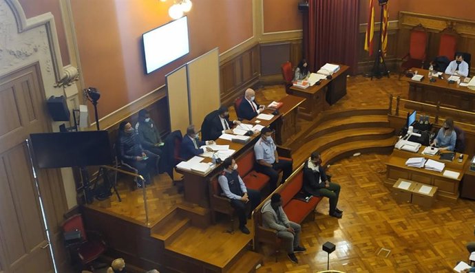 Empieza el juicio con jurado a cuatro miembros de una banda de narcotraficantes por tres asesinatos en 2017. Barcelona 29 de abril de 2021.
